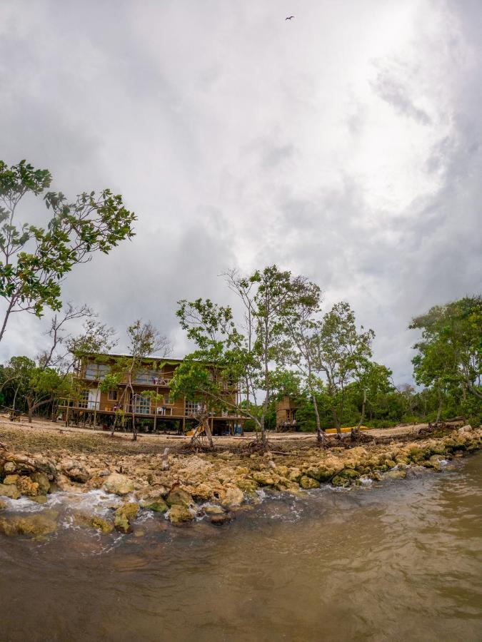 Hostel Villa Luz Beach Tintipan Island Exterior foto